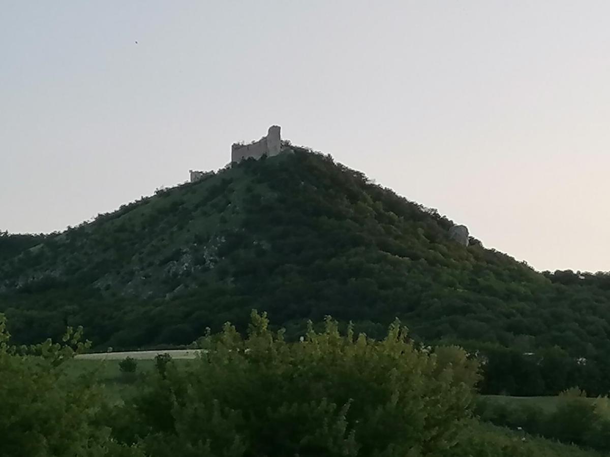 Nad Jezerem Pavlov